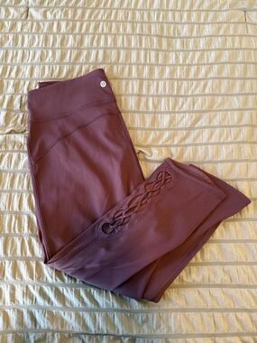 Lululemon Plum Braided Legging